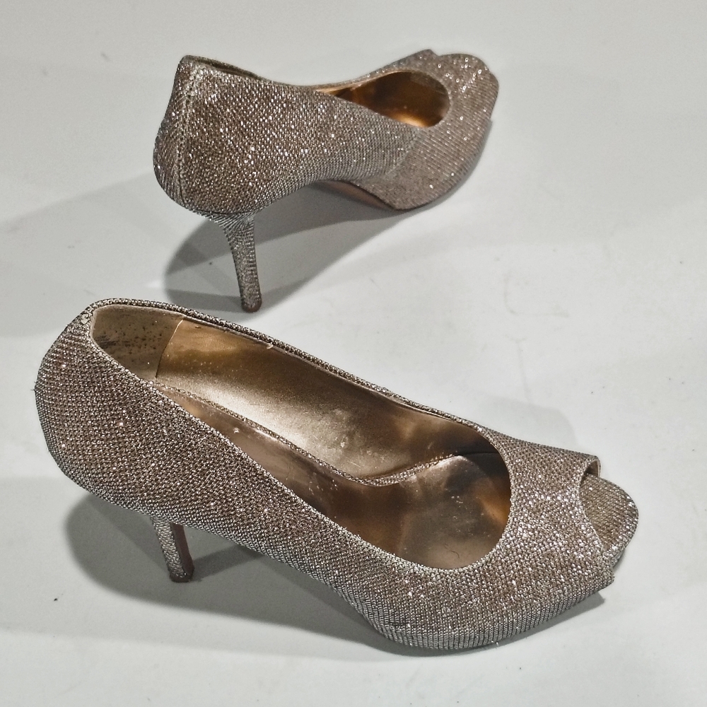 Nine West Elegant Gold Glitter Sparkle Peep-Toe Platform Heels Size 10 M